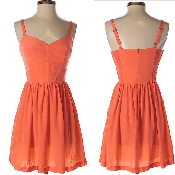Amanda Uprichard Dresses & Skirts - Amanda Uprichard Silk Champagne Mini Dress
